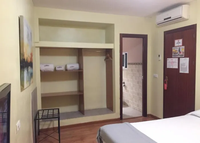 ホスペデリア ルイス デ ゴンゴラ