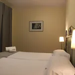 بيت ضيافة هوسبيدريا لويس دي جونجورا *