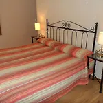 هوسبيدريا لويس دي جونجورا بيت ضيافة قرطبة