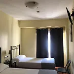 هوسبيدريا لويس دي جونجورا بيت ضيافة قرطبة