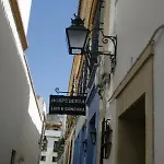 هوسبيدريا لويس دي جونجورا بيت ضيافة قرطبة