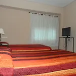 هوسبيدريا لويس دي جونجورا *