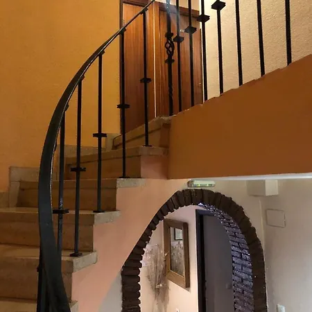 هوسبيدريا لويس دي جونجورا بيت ضيافة