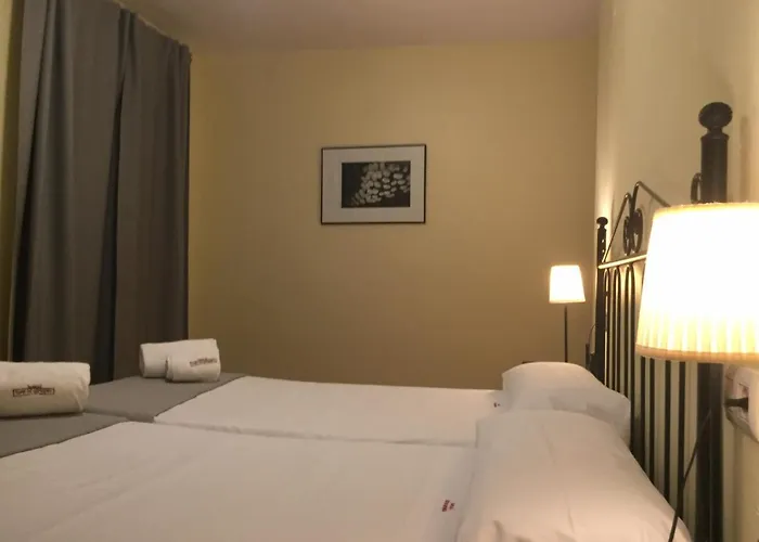 Гостевой дом Hospederia Luis De Gongora *