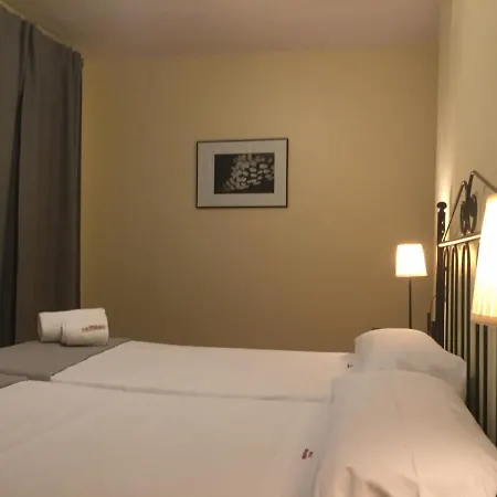 Casa de hóspedes Hospederia Luis De Góngora *