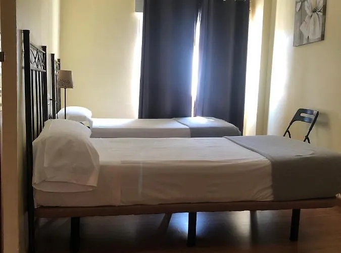 Orfebre Gongora Konukevi *