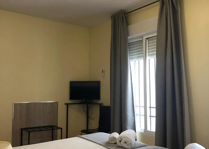 Konukevi Orfebre Gongora